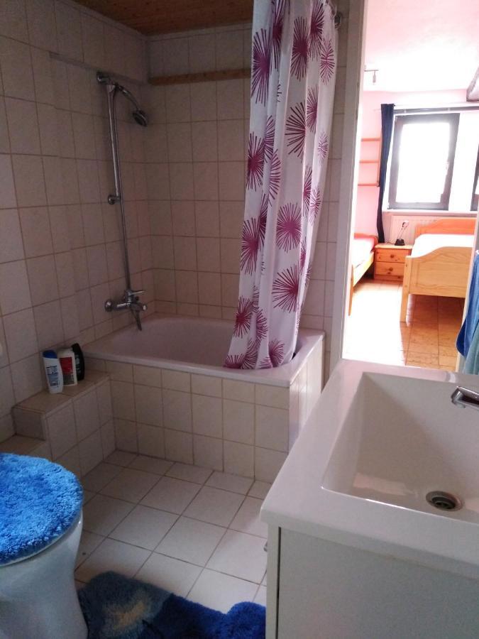 Apartamento Fachwerkhaus In D 63667 Nidda Fuer 8 Bis 12 Personen Exterior foto