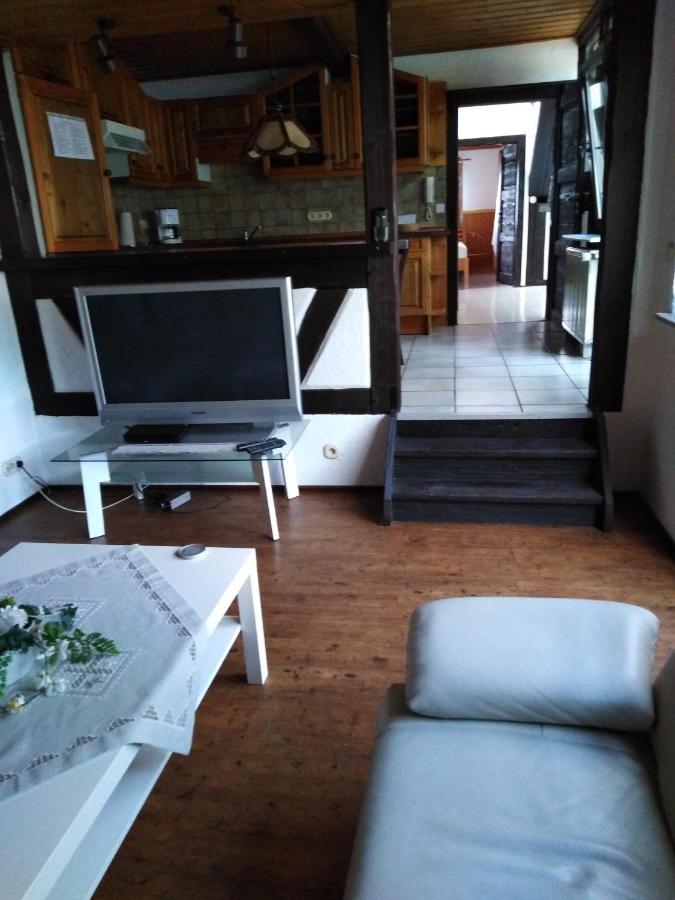 Apartamento Fachwerkhaus In D 63667 Nidda Fuer 8 Bis 12 Personen Exterior foto